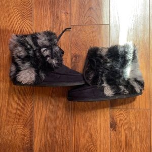 👗DR. SCHOLL’S Black Fuzzy Boots
